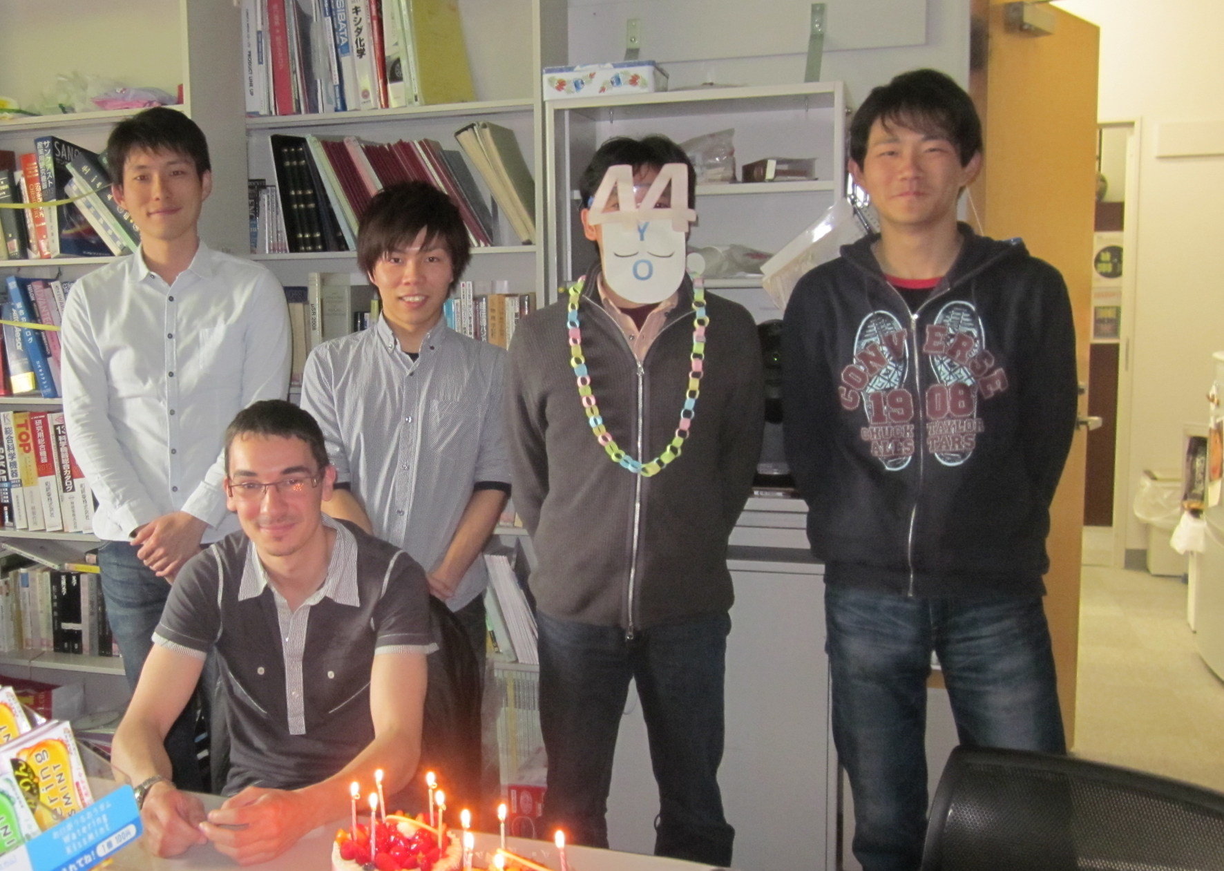 13Apr_birthday.jpg 13Apr_birthday.jpg