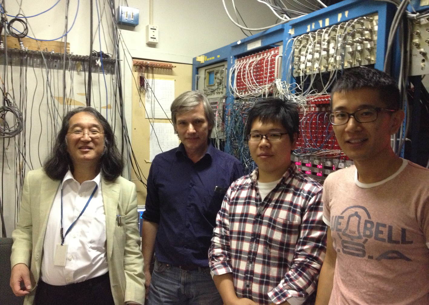 nozaki_triumf.jpg nozaki_triumf.jpg